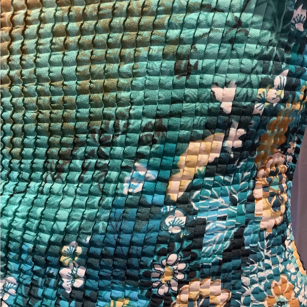 Colorful, Ribbed, Tank Top - Picture 5 of 6